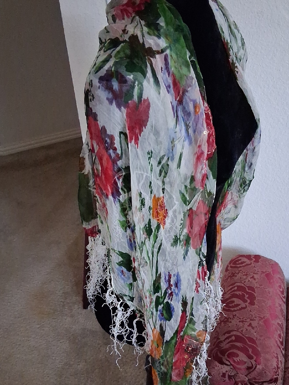 Scarf - Picture 2 of 5